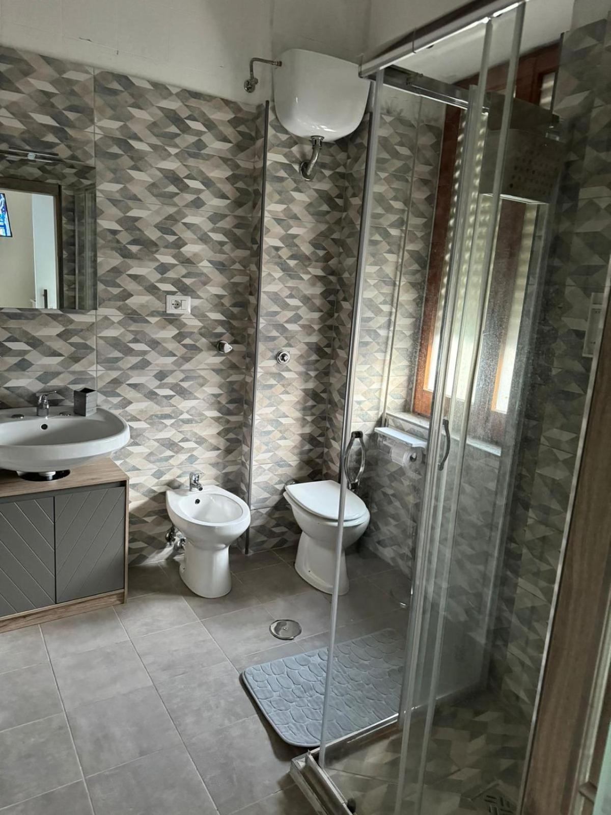 Tikiroom Lamezia Terme Luaran gambar